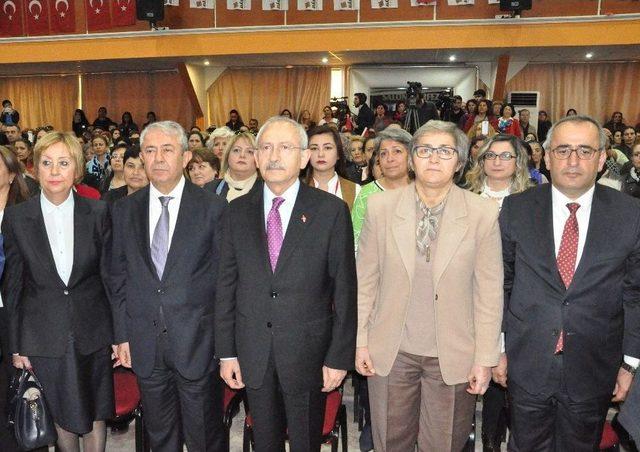 Kocaeli’de Kadınlarla Bir Araya Gelen Chp Genel Başkanı Kılıçdaroğlu: