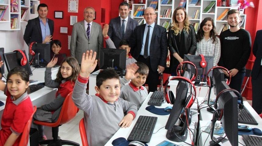 K&ouml;y Okulu &Ouml;ğrencilerini Sevindiren Sınıf