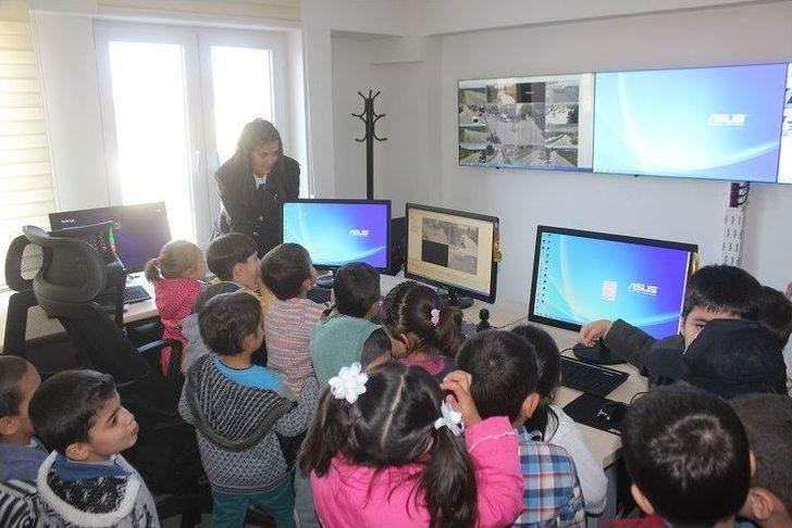 Yavuzeli Anaokulu İlçe Emniyetini Ziyaret Etti G1