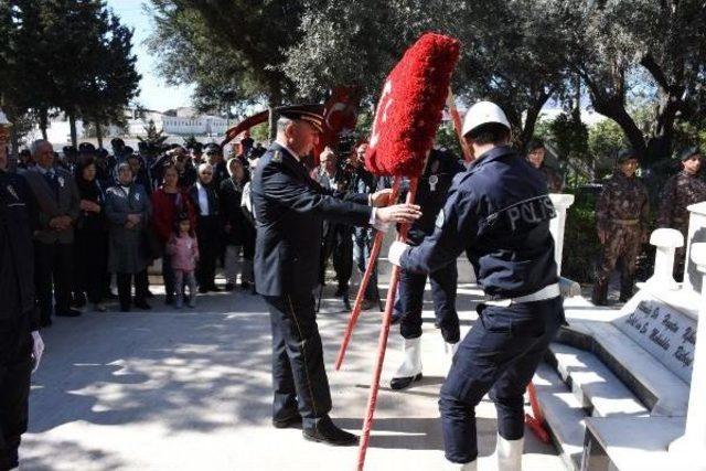 Şehitlikte Anma Töreni