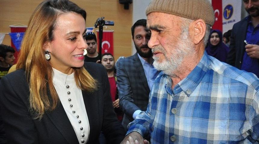 Zeynep Karahan Uslu&rsquo;ya Sevgi Seli