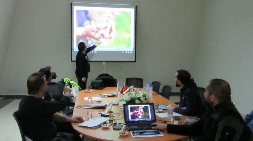 &ldquo;1. Kayısı &Ccedil;i&ccedil;eği Fotomaratonu&rdquo; Yoğun İlgi G&ouml;rd&uuml;