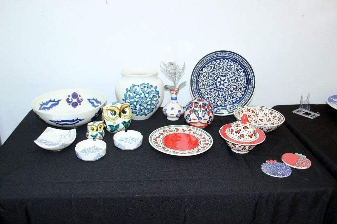 500 &Ccedil;ini Sanatı Eseri B&uuml;y&uuml;k İlgi G&ouml;rd&uuml;