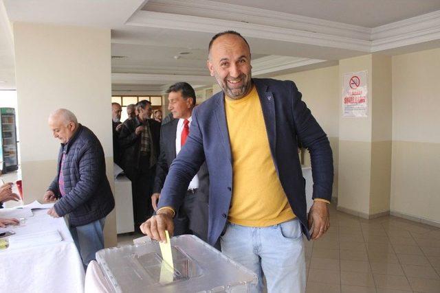 Hasan Aydoğan, Mhp Tavşanlı İlçe Başkanı Oldu