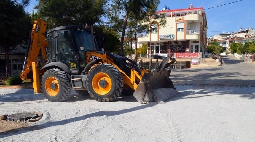 Didim&rsquo;de Yaz Sezonu &Ouml;ncesi Kaldırım &Ccedil;alışması