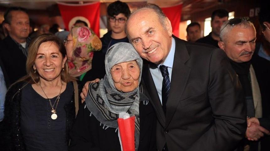 İstanbul B&uuml;y&uuml;kşehir Belediye Başkanı Topbaş: &ldquo;g&uuml;&ccedil;l&uuml; T&uuml;rkiye D&uuml;nyada Farklı Coğrafyaların Umudu Demektir&rdquo;