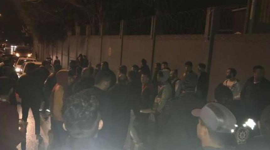 Galatasaray Taraftarı Florya'da