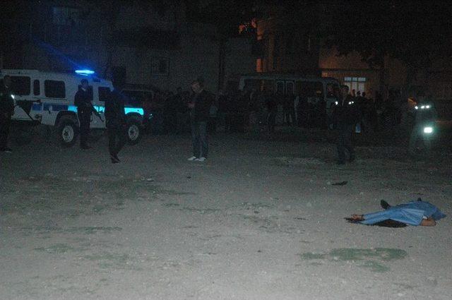 Adana&rsquo;da İki Kadın &Ouml;ld&uuml;r&uuml;ld&uuml; 2