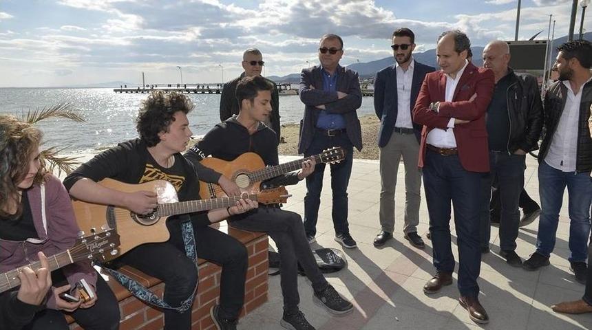 Demiraslan&rsquo;dan K&ouml;rfez&rsquo;de Sandık &Ccedil;ağrısı