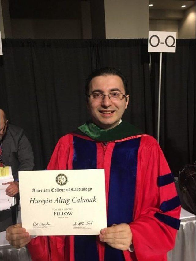 Bursalı Doktor Başarıya Doymuyor 1