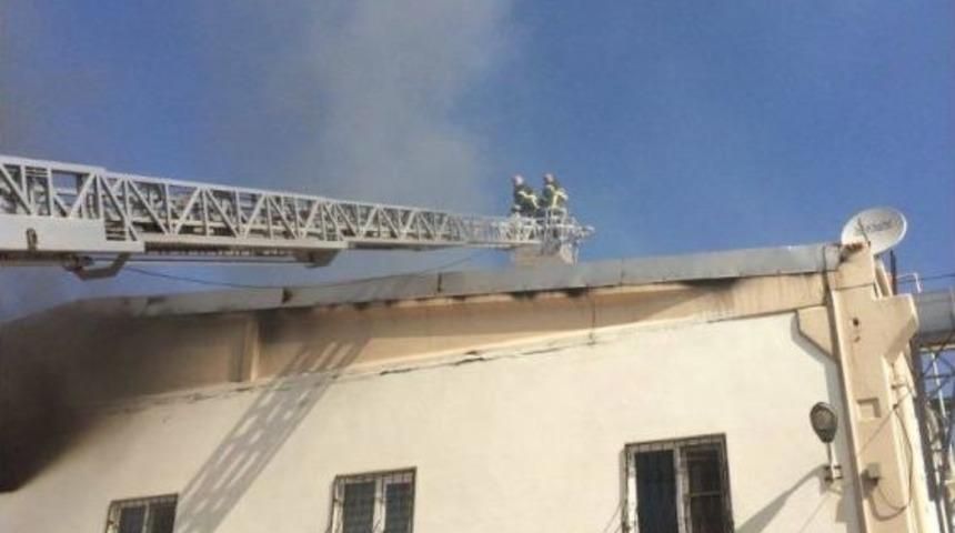 Osb&rsquo;de Fabrikada &Ccedil;ıkan Yangın Korkuttu