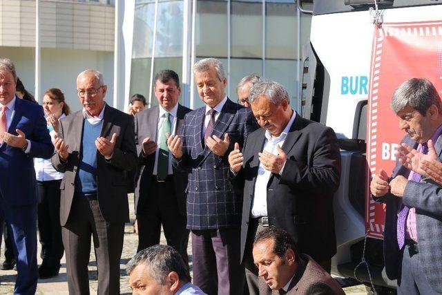 Burhaniye Belediyesi Araç Filosuna Yeni Bir Araç Daha Katıldı