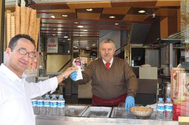 Makedonya&rsquo;dan Gelen Brownika Dondurması Yaza Damga Vuracak 1