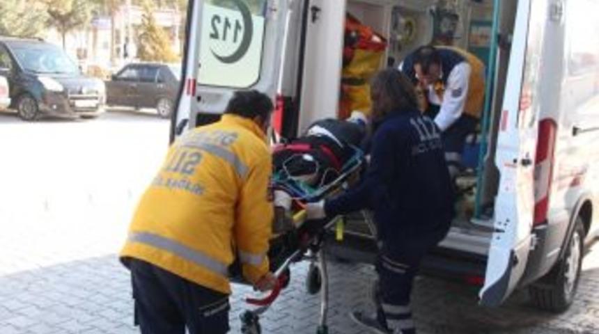 Elazığ&rsquo;da Motosiklet Kazası:1 Ağır Yaralı