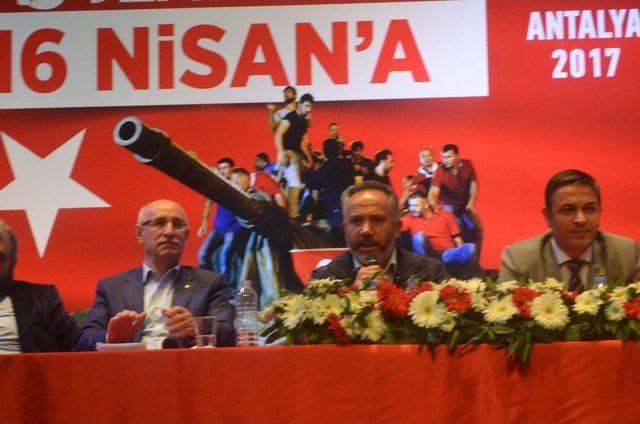 Antalya’da ‘15 Temmuz’dan 16 Nisan’a Konferansı’ Düzenledi