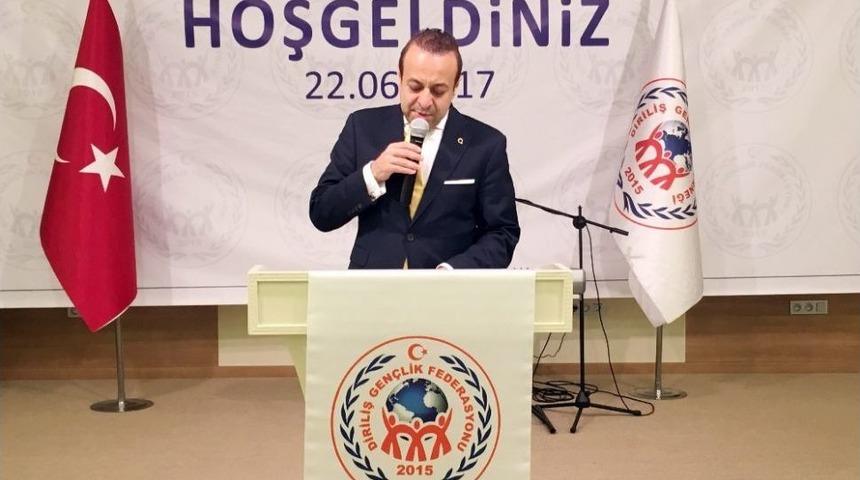 Eski Bakan Bağış Şehit Aileleri Ve Gazilerle İftarda Buluştu