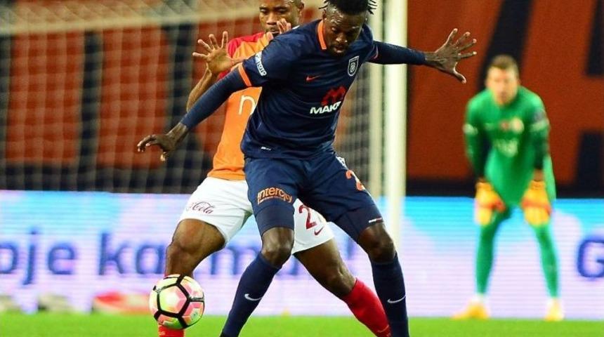 Cimbom&rsquo;u Adebayor Yıktı
