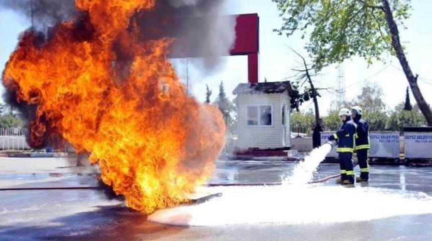 &Ccedil;ocuklarının Kahramanı Itfaiyeci Anneler