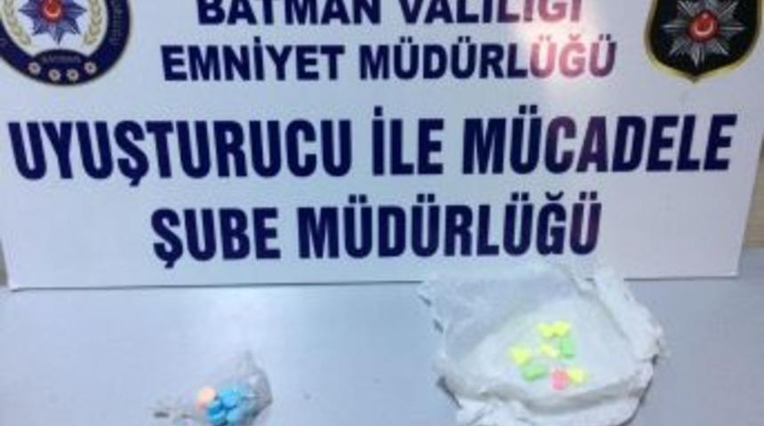 Uyuşturucu Hap Bulunduran 3 Kişi Tutuklandı
