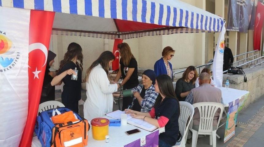 Kanser Haftası Nedeniyle Adanalılar&rsquo;a Sağlık Hizmeti