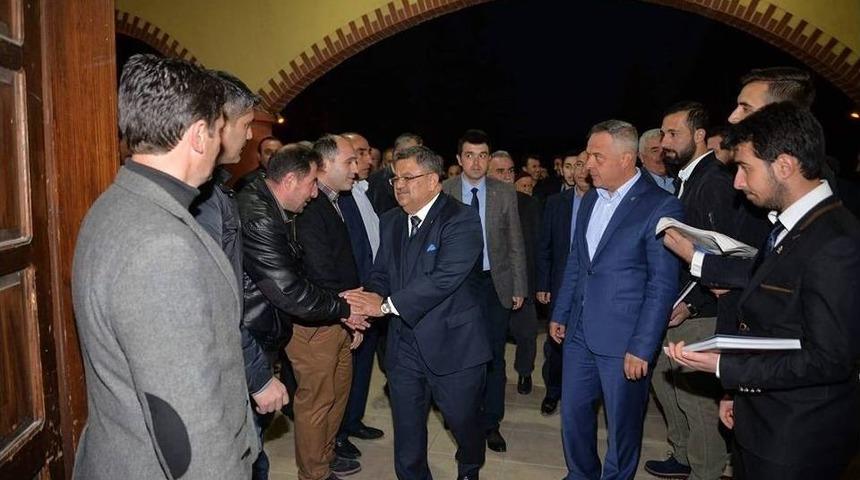 Bilecik Belediye Başkanı Selim Yağcı S&ouml;ğ&uuml;tl&uuml;lerle Buluştu