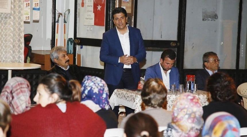 Başkan Gen&ccedil;, Site Sakinlerine Projelerini Anlatı