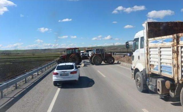 İstimlak Parasını Alamayınca Çevre Yolunu Kapattılar