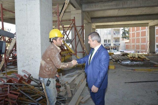 Fatsa Belediyesi Yeni Hizmet Binası Yükseliyor