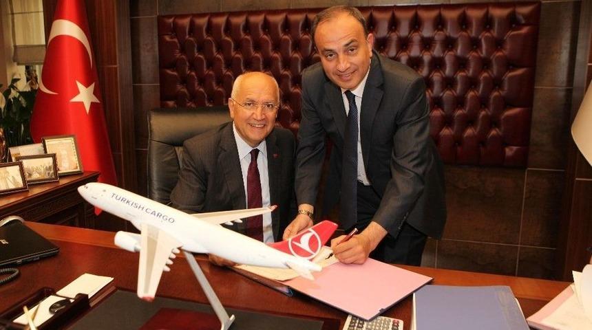 Yenimahalle Belediyesinden Cenazeye Hava Yolu Kolaylığı