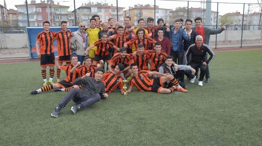 Kayseri&rsquo;yi U-19 T&uuml;rkiye Şampiyonası&rsquo;nda Yolspor İle Şekerspor Temsil Edecek