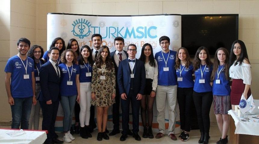 &ldquo;carcinos" Sempozyumunda Kanser Tedavisinde Yenilik&ccedil;i Araştırmalar Ele Alındı