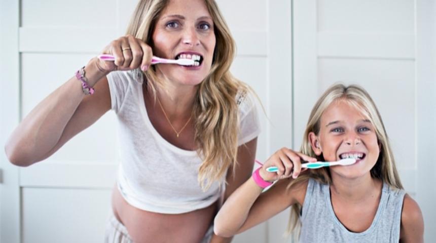 Hamilelere &ouml;zel diş bakımı tavsiyeleri