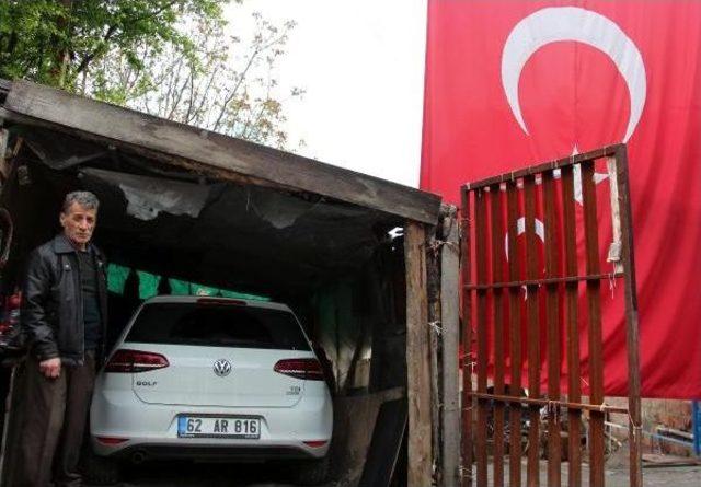 Şehit Oğlundan Kalan Otomobile Gözü Gibi Bakıyor