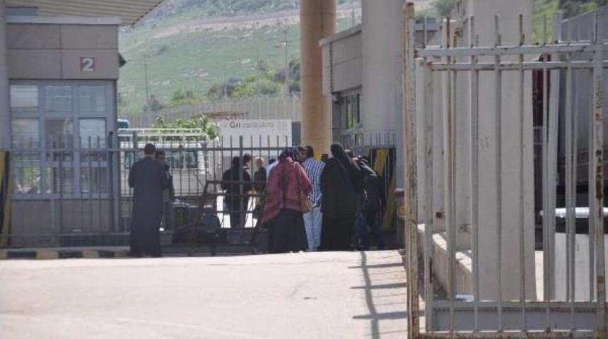 Cilvge&ouml;z&uuml; Sınır Kapısı Yolcu Gelişlerine Kapandı