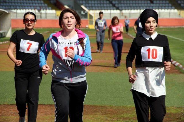 &ldquo;balkan Postacı Y&uuml;r&uuml;y&uuml;ş Yarışması&rdquo; B&ouml;lge Se&ccedil;meleri Yapıldı 1