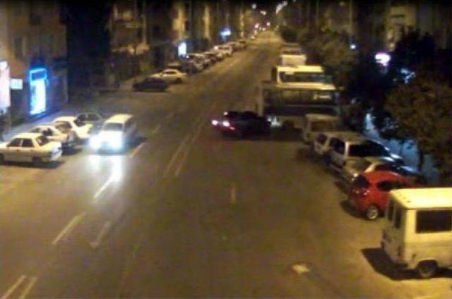 Uşak ta Trafik Kazaları Mobese Kameralarında 1