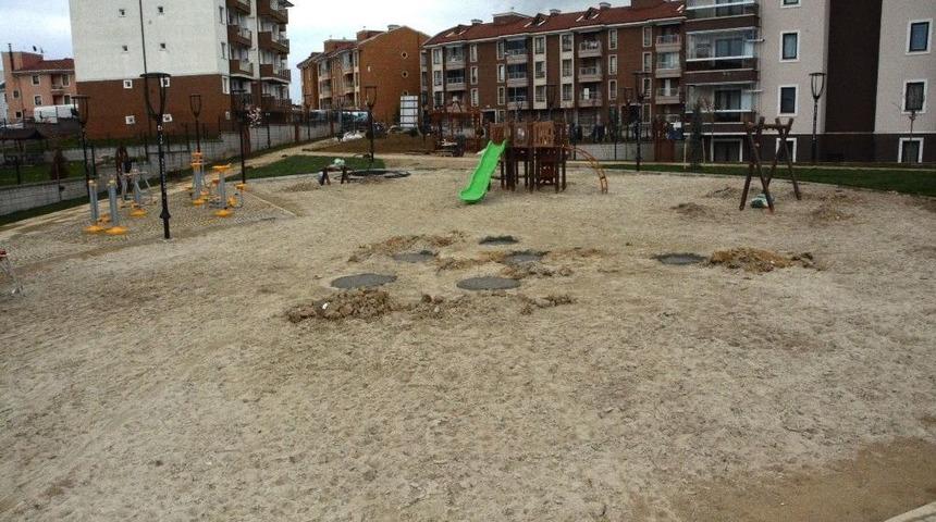 Orhan Mahallesi&rsquo;ne Park Yapılıyor