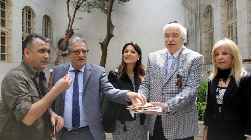 Hatay&rsquo;da Museviler &rsquo;hamursuz Bayramı&rsquo;nı Kutladı