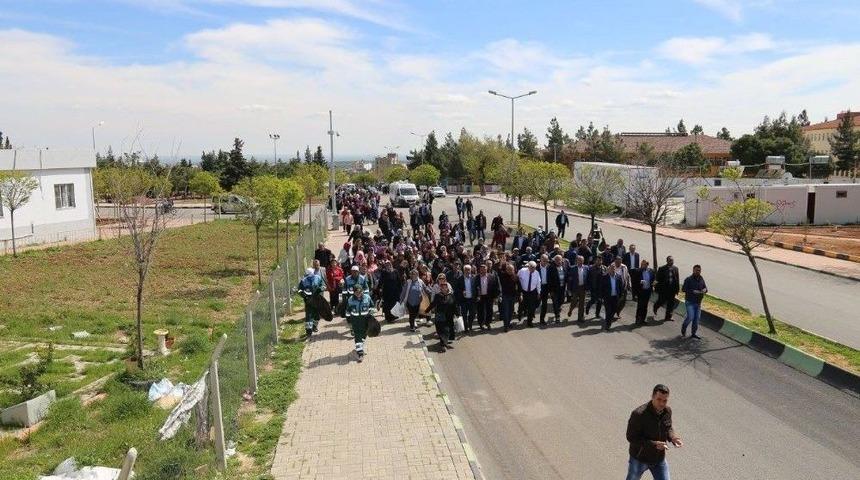 Belediye Başkanı Kara Referandum &Ccedil;alışmalarını S&uuml;rd&uuml;r&uuml;yor