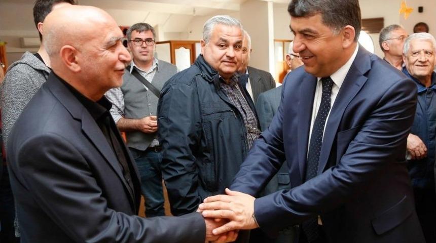 Tayyar İle Fadıloğlu, Esnafa Yeni H&uuml;kumet Sistemini Anlattı