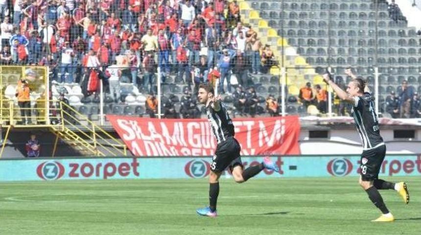 Manisaspor'da Dimov Ve İsmail Rekora Koşuyor