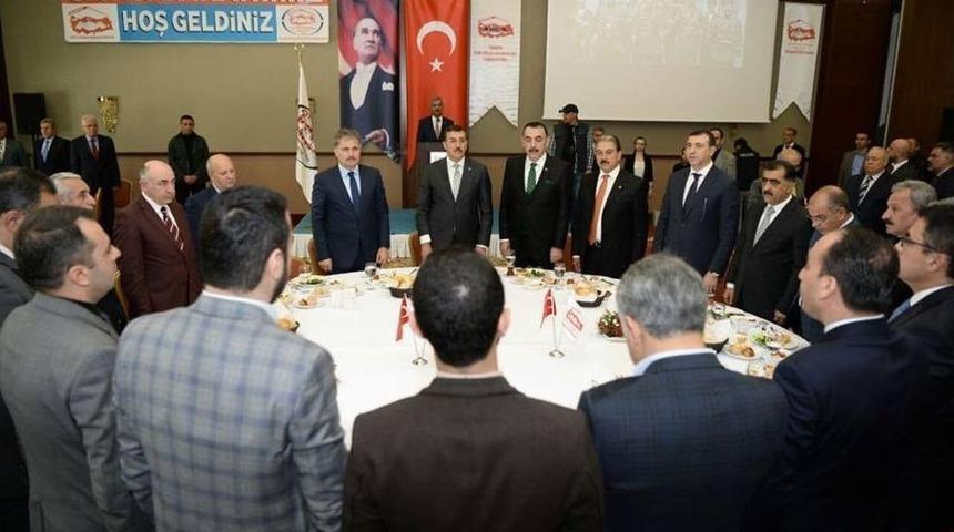 G&uuml;mr&uuml;k Ve Ticaret Bakanı B&uuml;lent T&uuml;fenkci: