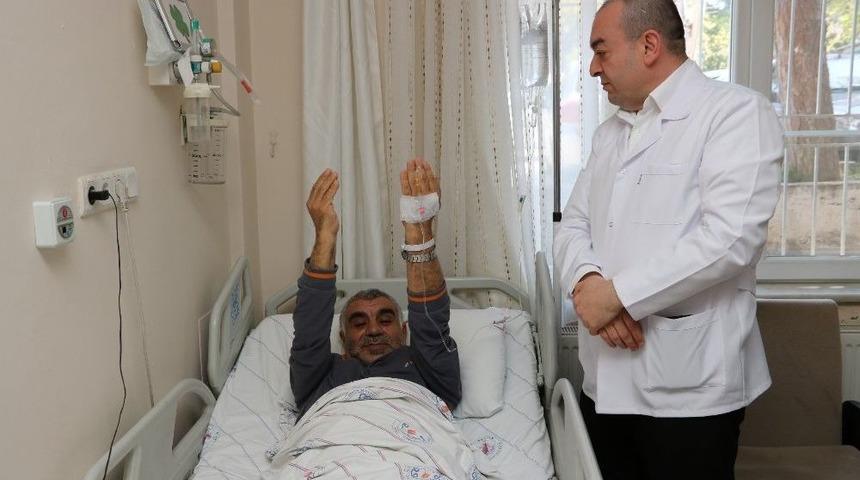 Koku Kaybı, Uyku Bozukluğu Ve Kabızlık Parkinson Habercisi