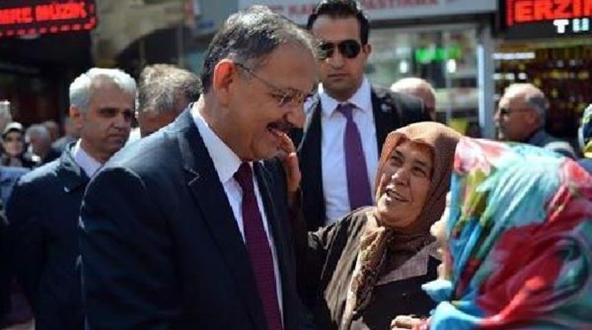 &Ouml;zhaseki: G&uuml;&ccedil;l&uuml; Bir Evet &Ccedil;ıkarsa T&uuml;rkiye'nin &Ouml;n&uuml; A&ccedil;ılacaktır