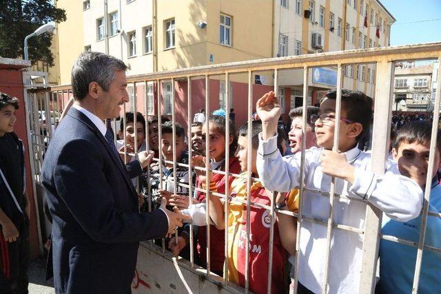 Uzer Ve Tahmazoğlu Düztepe Mahallesini Ziyaret Etti