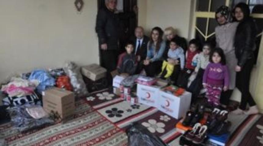 Kızılaydan &lsquo;kelebek Hastası&rsquo; Kardeşlere Yardım