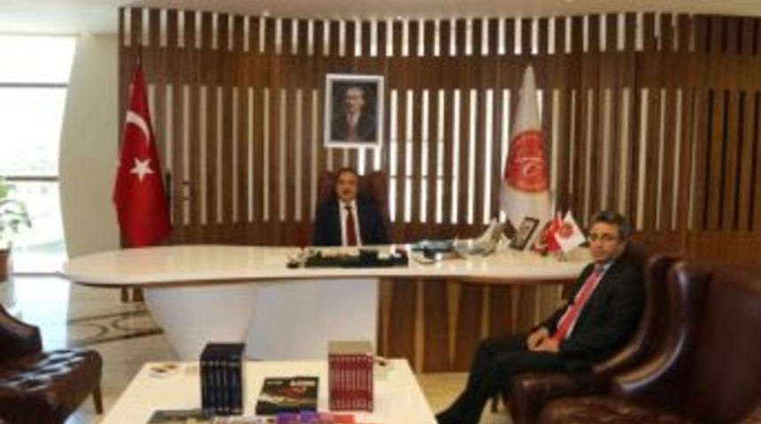 Derinkuyu Kaymakamı &Ouml;zt&uuml;rk, Rekt&ouml;r Bağlı&rsquo;yı Ziyaret Etti