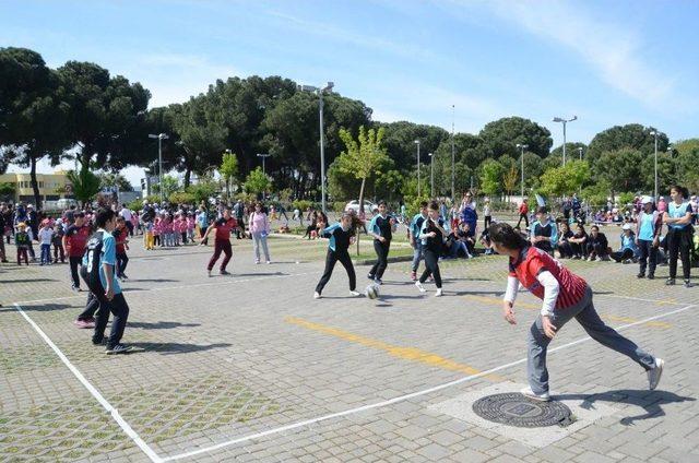 Aydın’da 1200 Öğrenciyle Şenlik Gerçekleştirildi