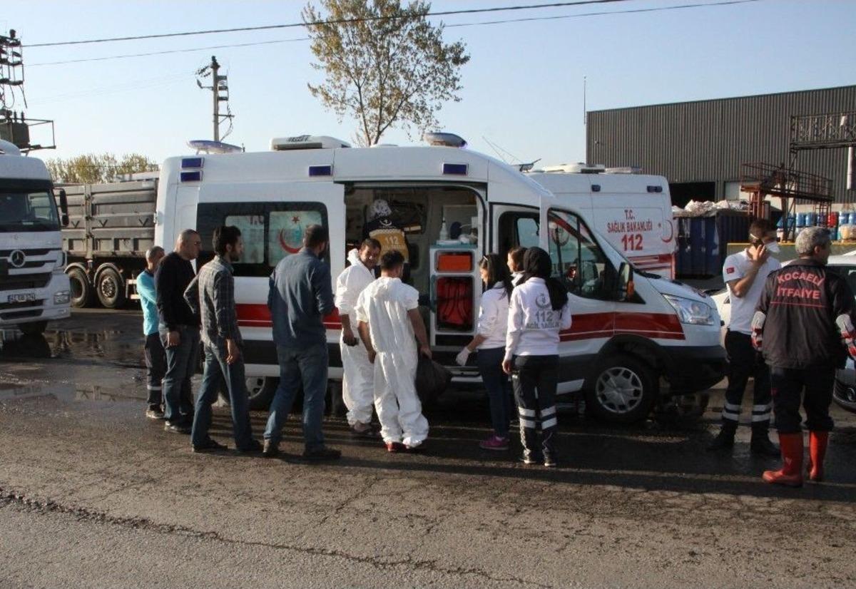 Atık Bertaraf Tesisinde Kimyasal T&uuml;pler Patladı: 4 İş&ccedil;i Zehirlendi