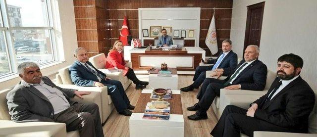 Malatya B&uuml;y&uuml;kşehir Belediye Başkanı Ahmet &Ccedil;akır: 1